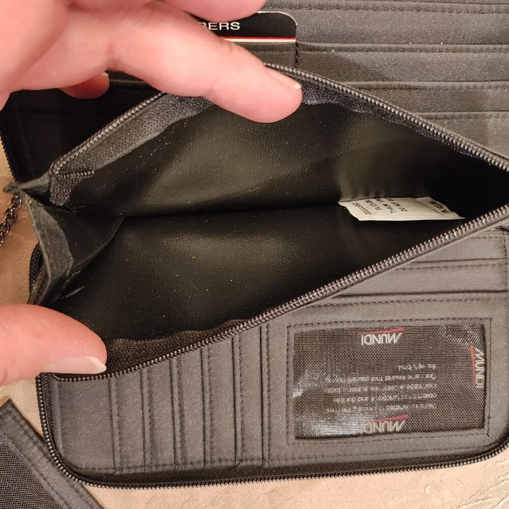 Mundi Zip Around Wallet with Chained ID Holder, New With Tags!